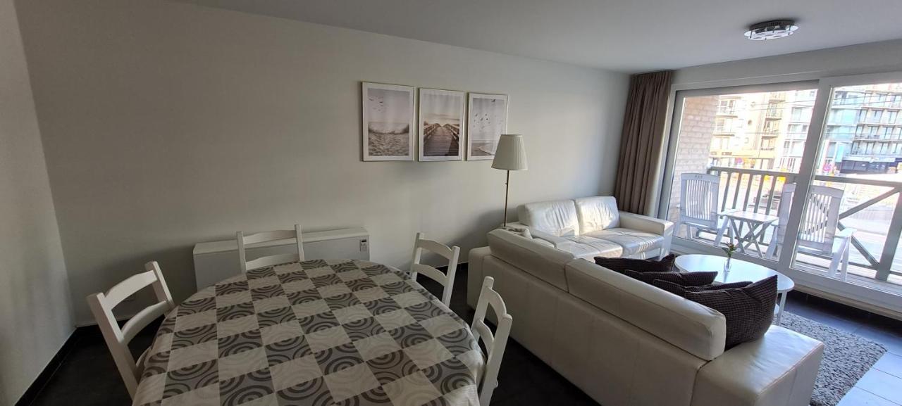 Plaza Magdalena Apartment Коксейде Екстериор снимка